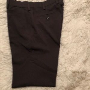 Men’s Brown pants ——-  34x30